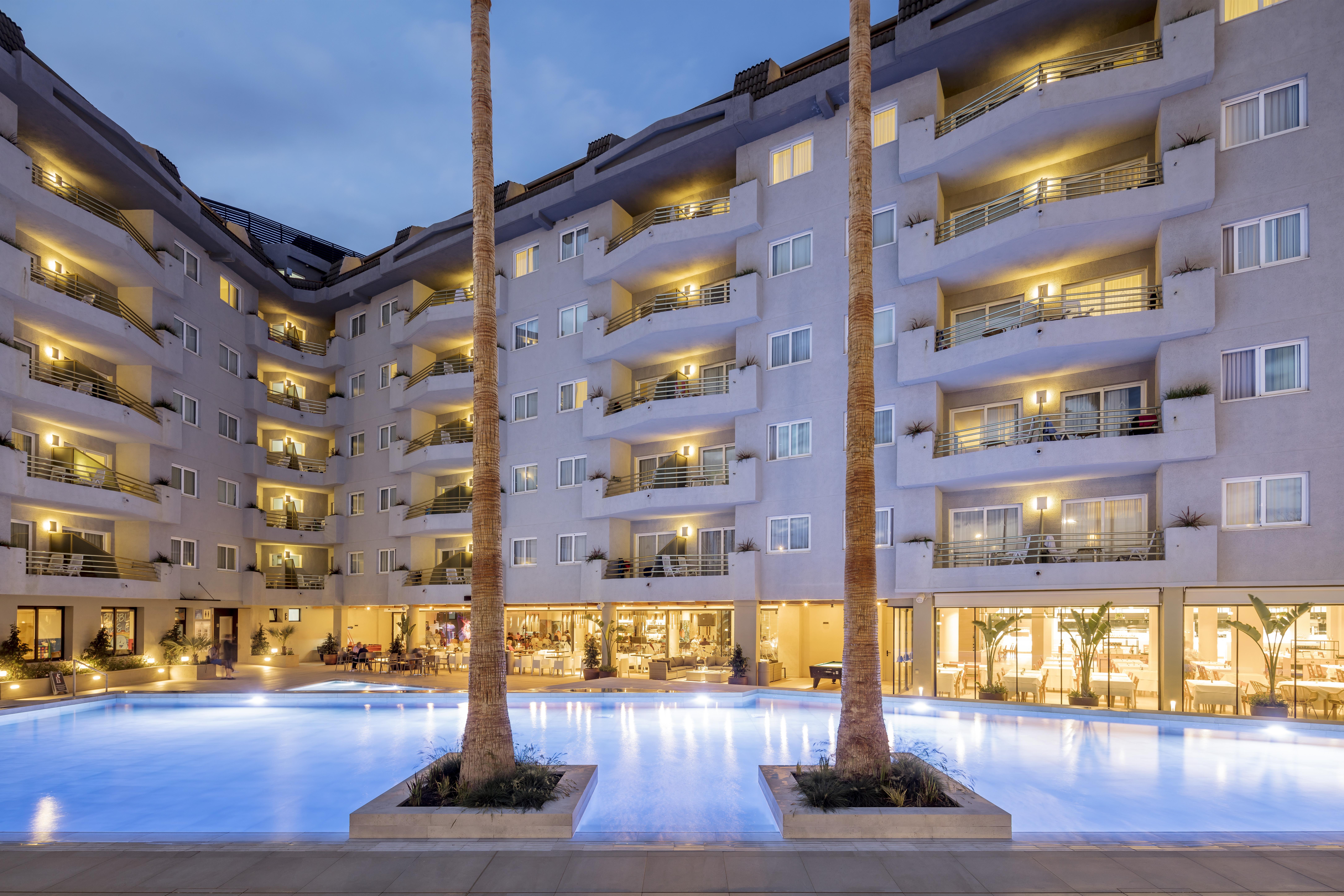 Aqua Hotel The Breeze (Adults Only +18) All Inclusive سانتا سوزانا المظهر الخارجي الصورة