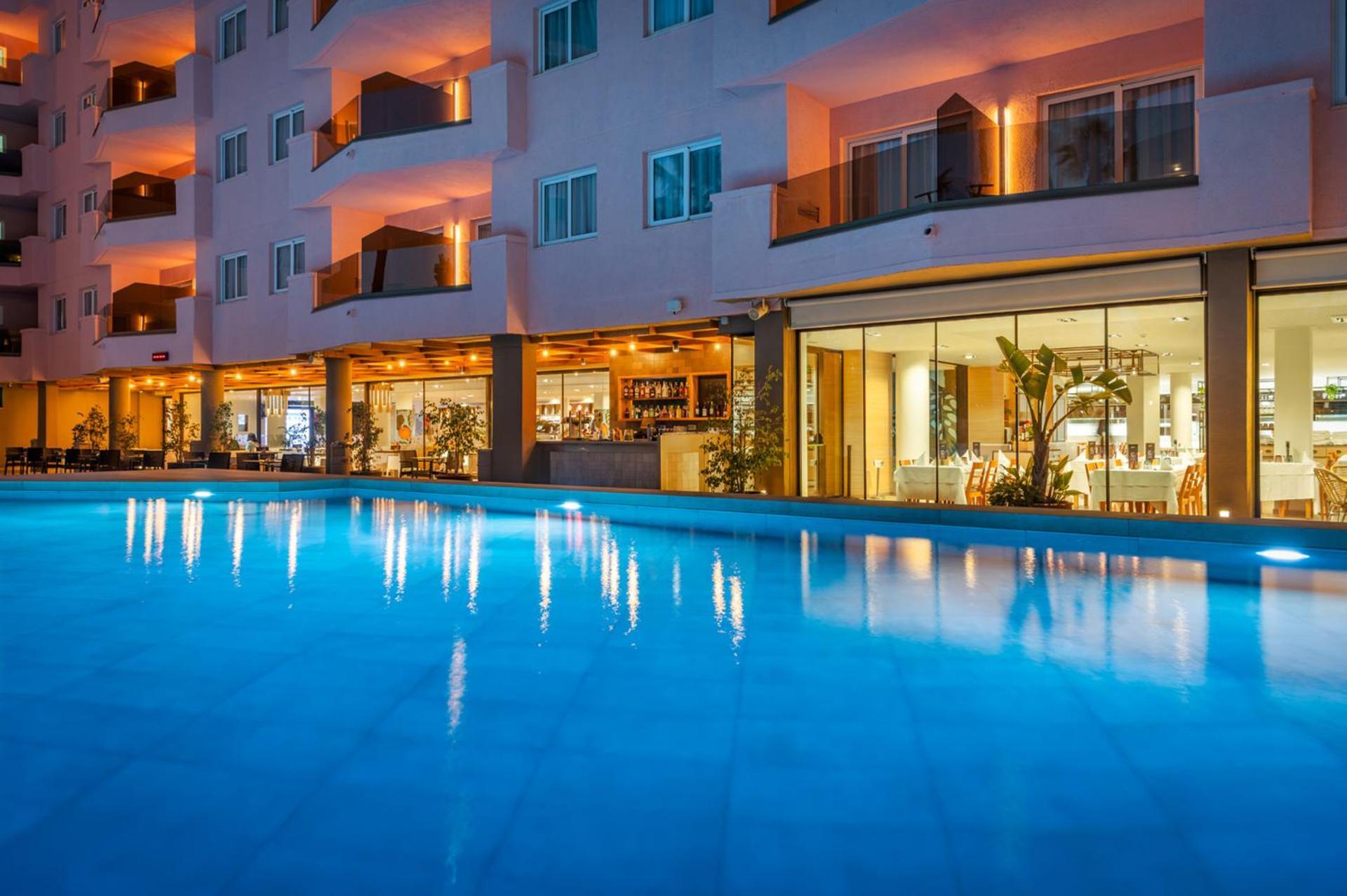 Aqua Hotel The Breeze (Adults Only +18) All Inclusive سانتا سوزانا المظهر الخارجي الصورة