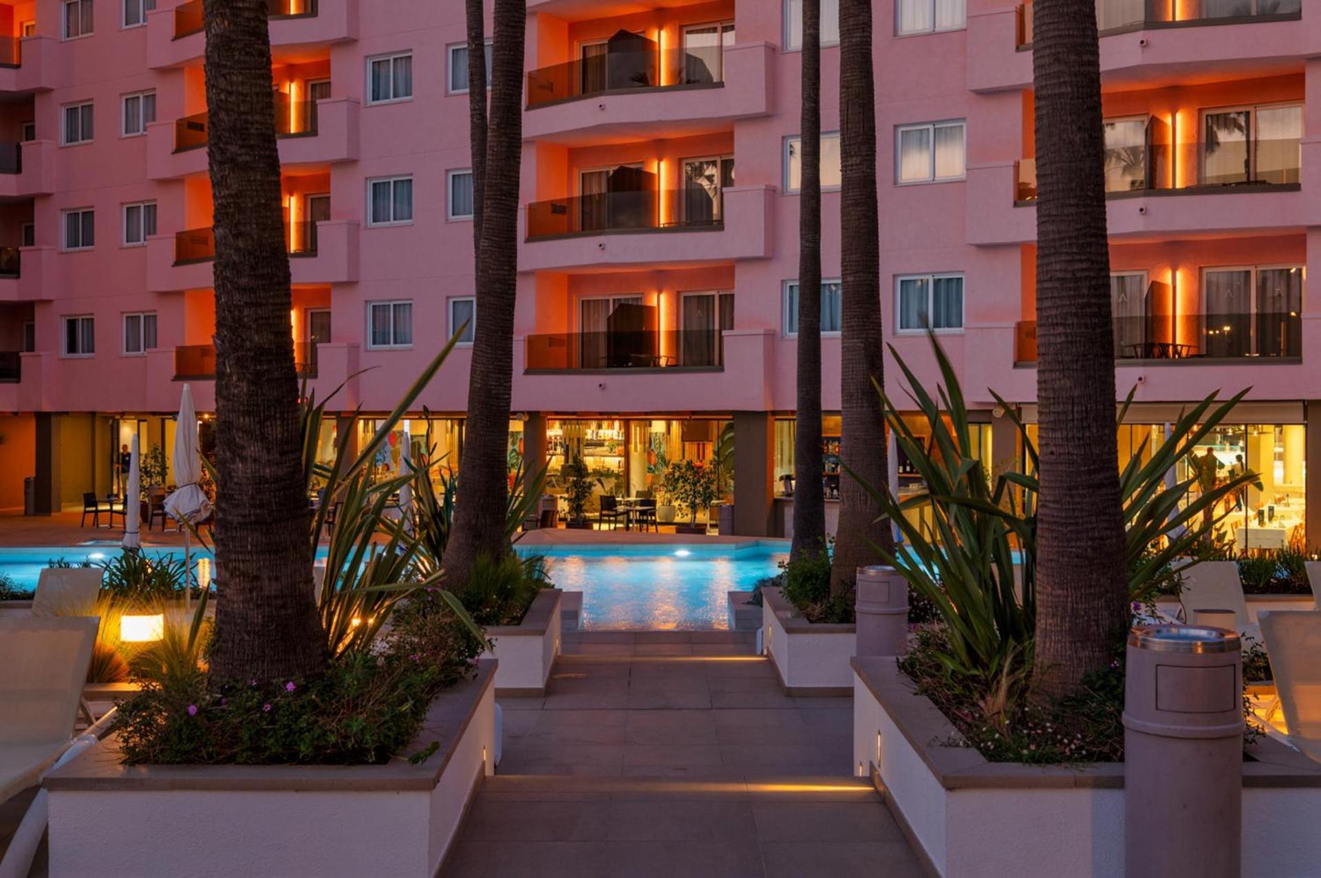 Aqua Hotel The Breeze (Adults Only +18) All Inclusive سانتا سوزانا المظهر الخارجي الصورة