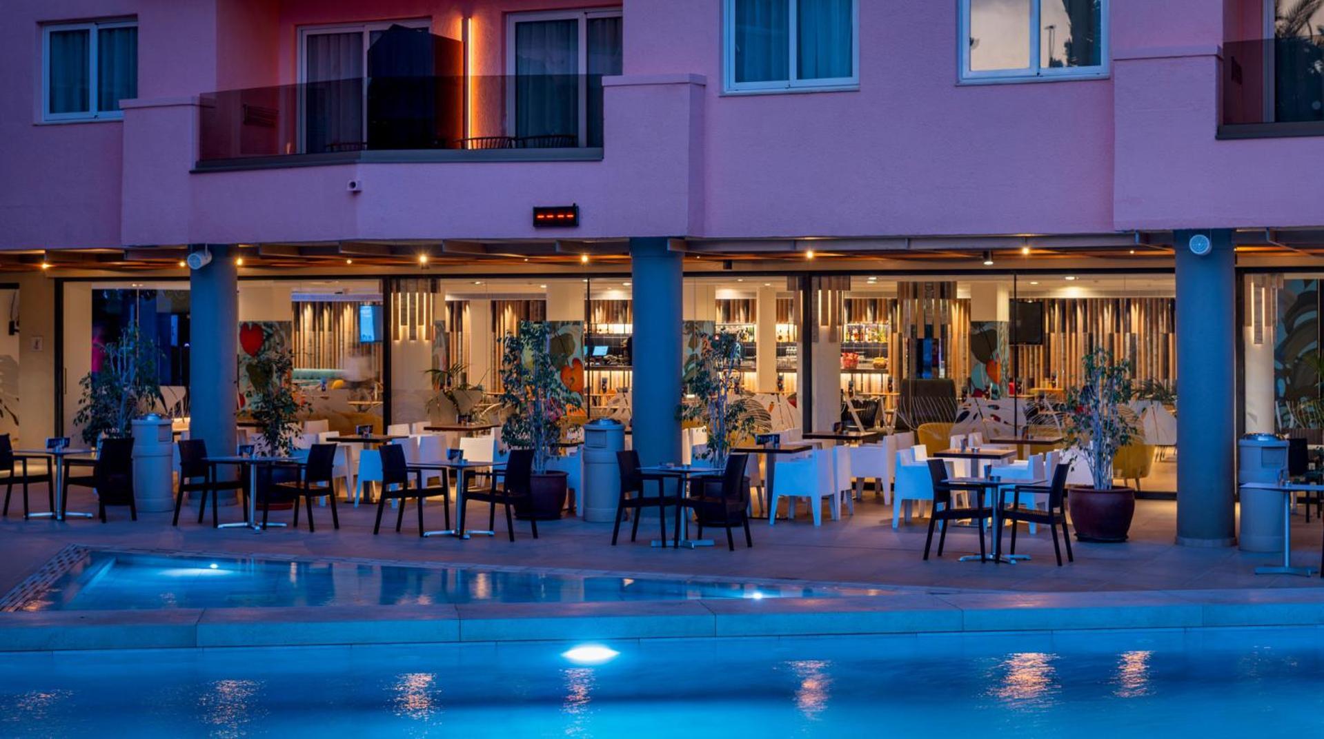 Aqua Hotel The Breeze (Adults Only +18) All Inclusive سانتا سوزانا المظهر الخارجي الصورة