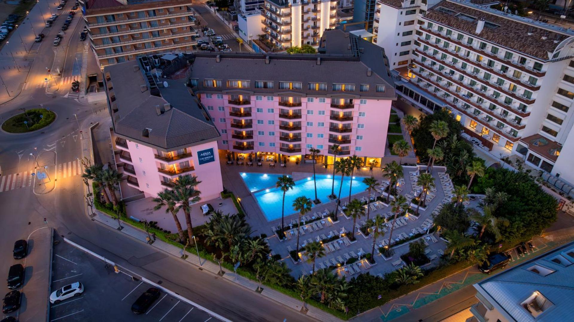 Aqua Hotel The Breeze (Adults Only +18) All Inclusive سانتا سوزانا المظهر الخارجي الصورة